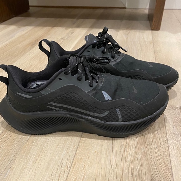 Nike run shield running shoes femmes womens sz 7 - Picture 1 of 5